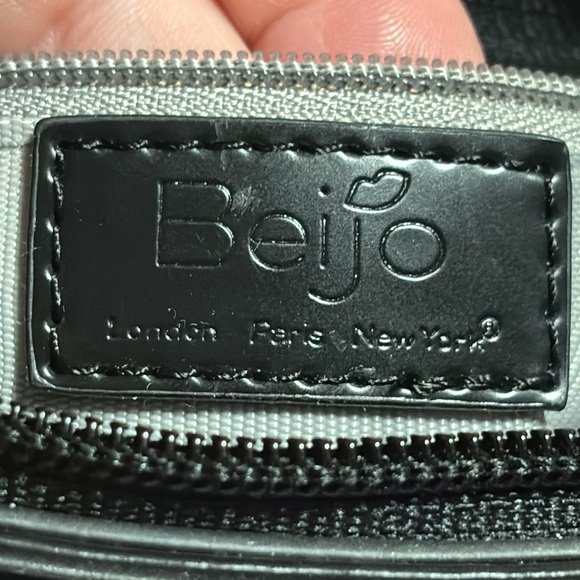 BEIJO black Patent Leather Bag Purse Zipper - Picture 11 of 12